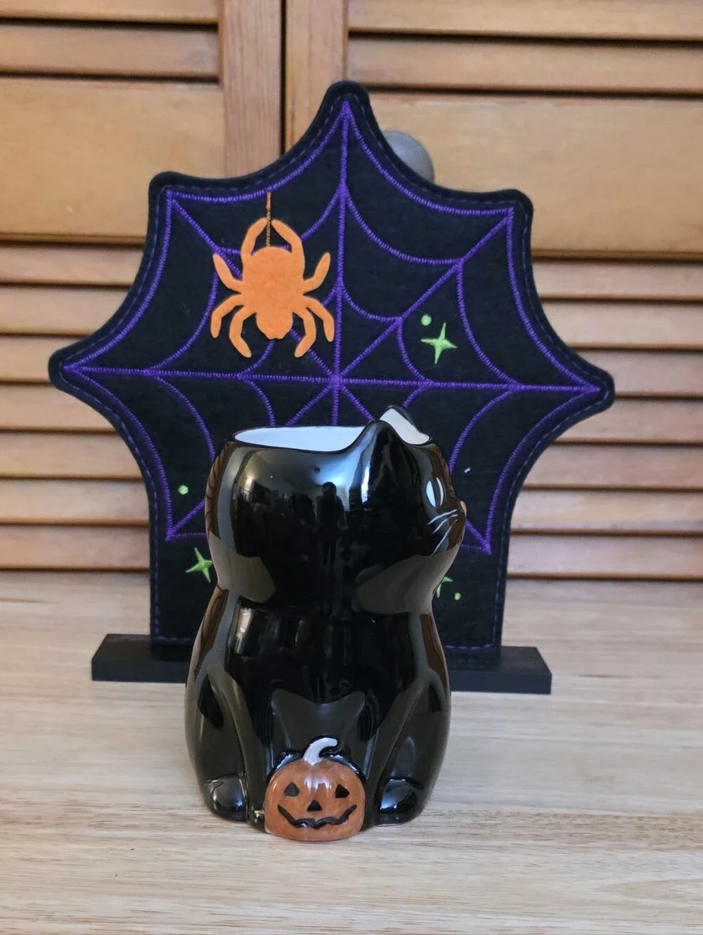 NWOT Hyde & Eek Black Cat Holiday Coffee Mug
